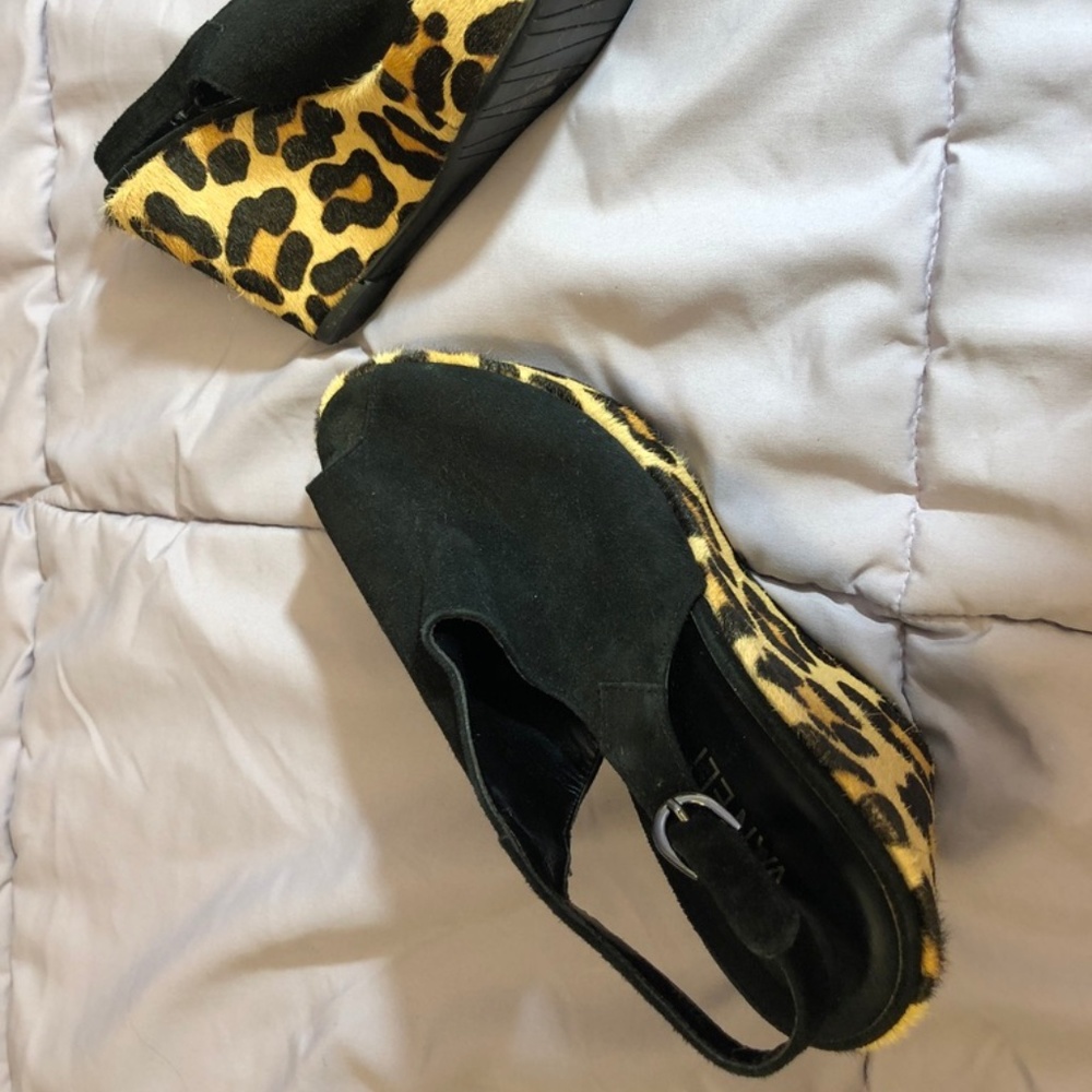 Leopard wedge heel. 7 1/2 Medium shoe size.